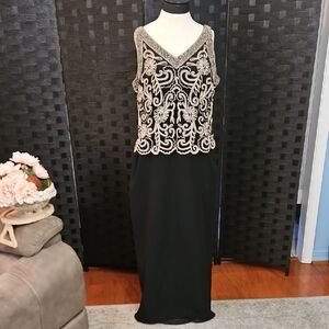 J Kara Black & Gold Beaded Scalloped Maxi Dress Size 14